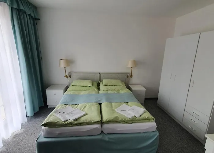 Hotel Ferdinand 3*